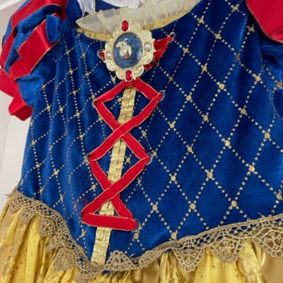 Official Disney Store Snow White Dress - size 4 - Picture 5 of 11